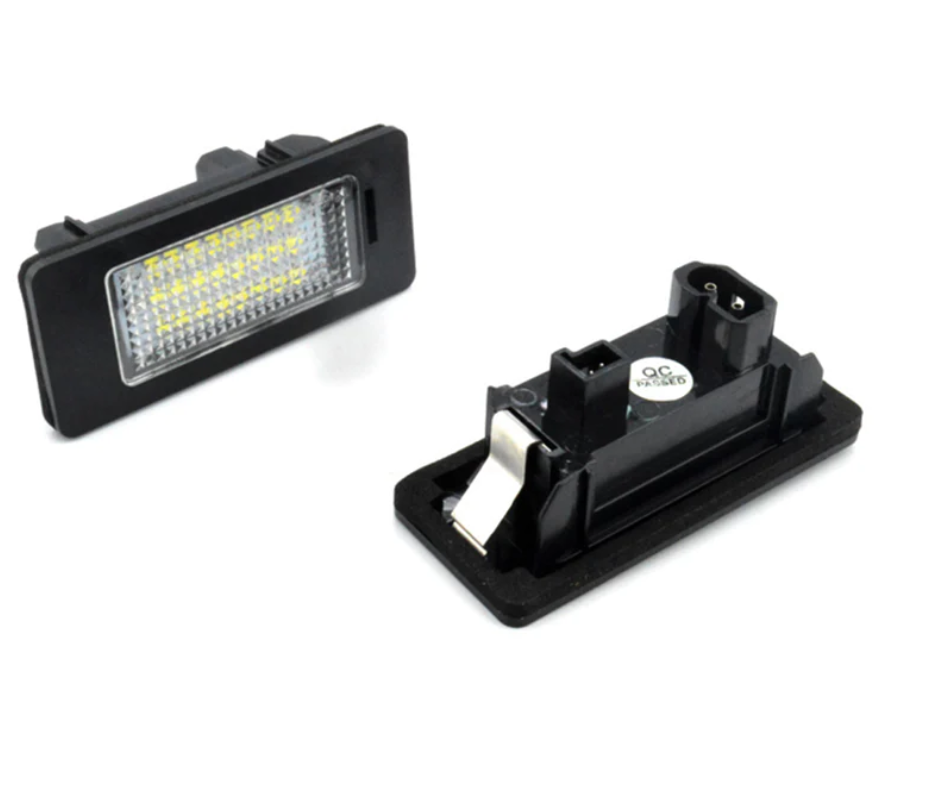 '- Set 2 x led numar inmatriculare BMW E39 E71 E70 E81 E82 E84 E90 E91 E92 E93