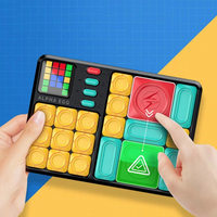 **Joc Klotski de gandire logica, blocuri magnetice, slide game, electronic cu sistem AI integrat