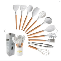 Set 12 ustensile de gatit din silicon, maner rezistent din bambus