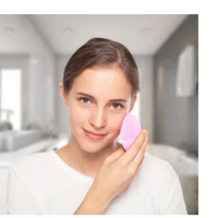 '- Dispozitv pentru curatare si masaj facial Forever, 5 trepte de viteza, portabil, fara fir