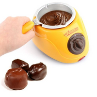 NOU: Aparat de topit ciocolata, cu ustensile si set de forme