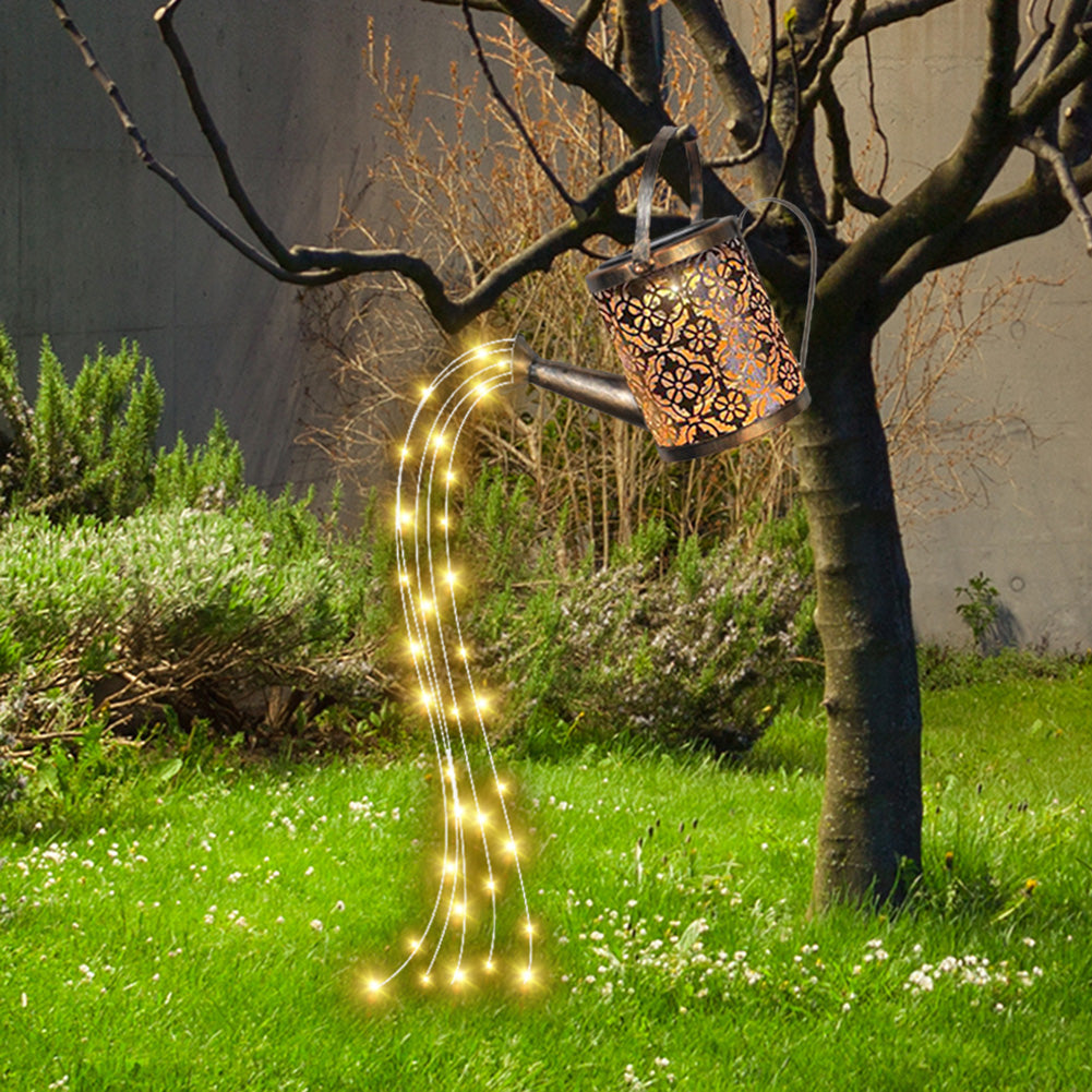 Lampa decorativa cu incarcare solara - Stropitoare cu lumini pentru gradina